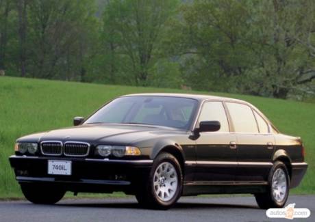 BMW 750