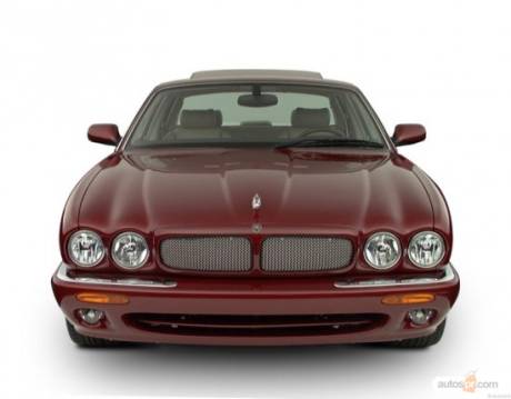 Jaguar XJR